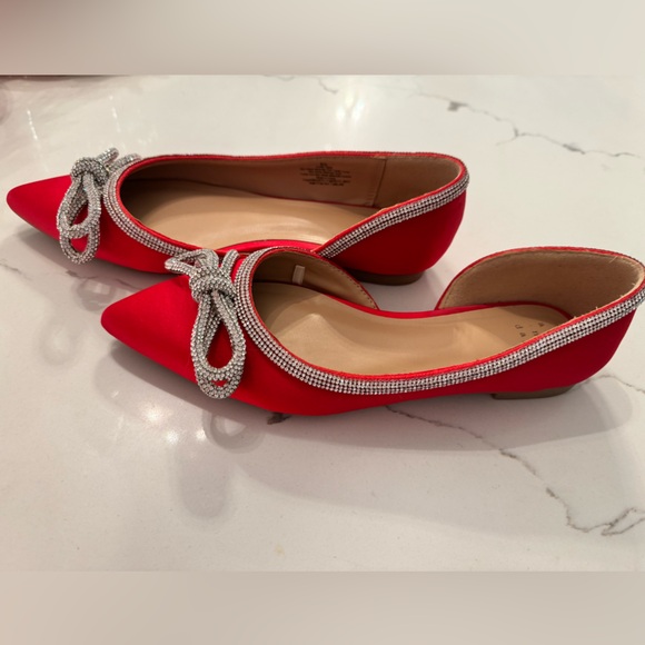Women size 8.5, red color, A New Day brand, Juliette bow flats. - Picture 2 of 9